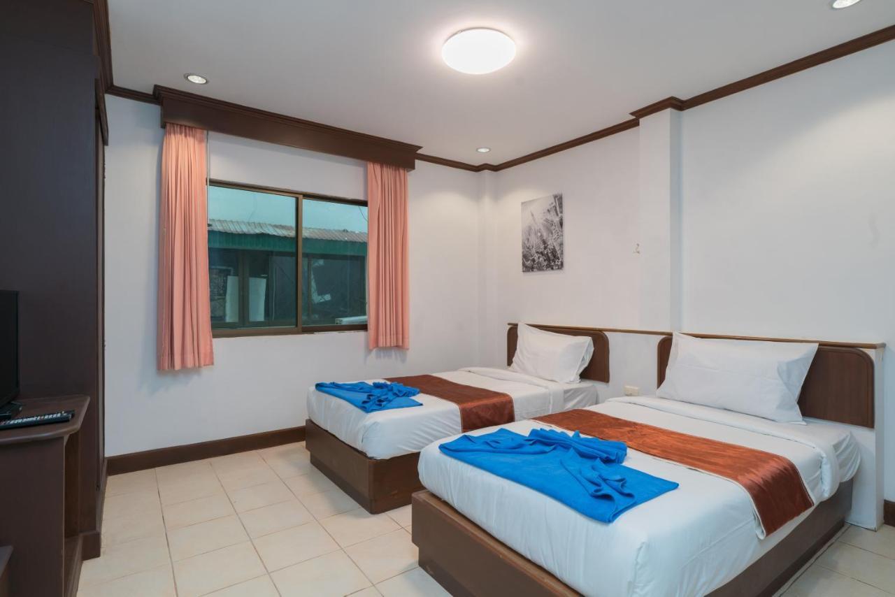 Knock Knock Beach Boutique Hotel Patong Ngoại thất bức ảnh