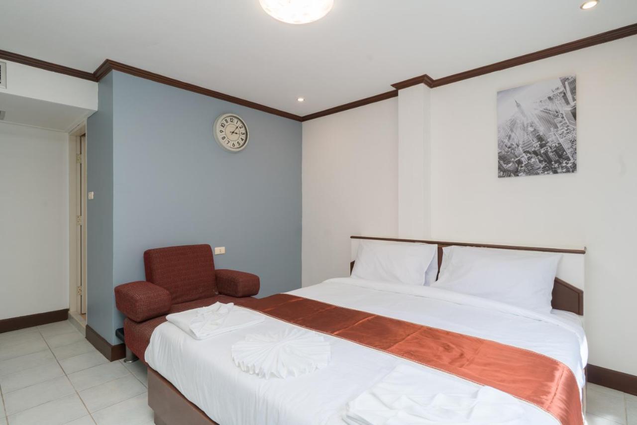 Knock Knock Beach Boutique Hotel Patong Ngoại thất bức ảnh