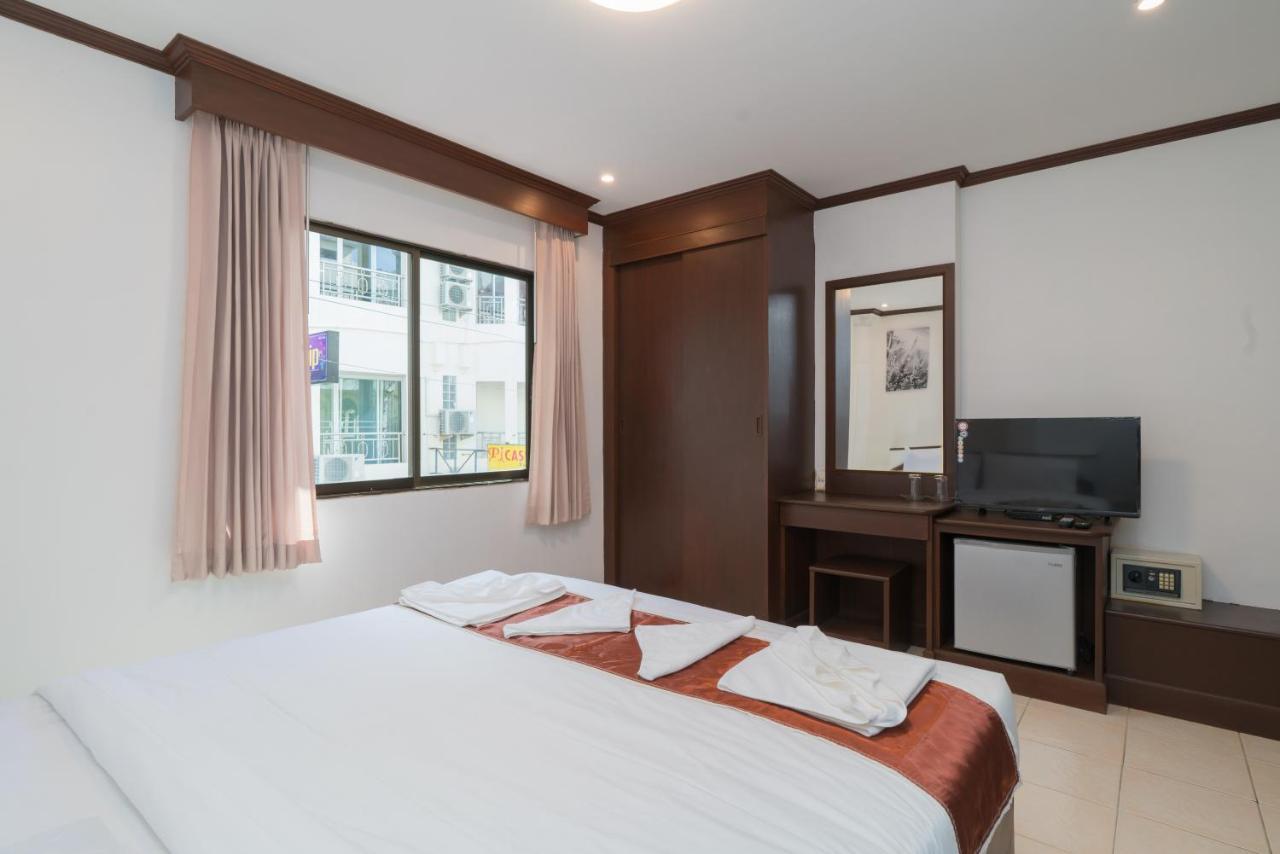 Knock Knock Beach Boutique Hotel Patong Ngoại thất bức ảnh