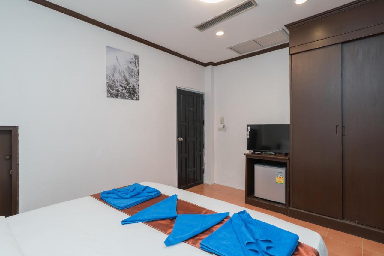 Knock Knock Beach Boutique Hotel Patong Ngoại thất bức ảnh