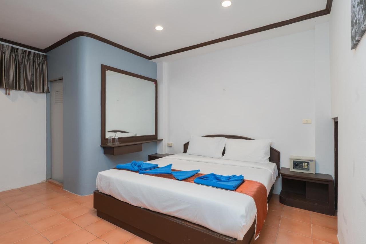 Knock Knock Beach Boutique Hotel Patong Ngoại thất bức ảnh