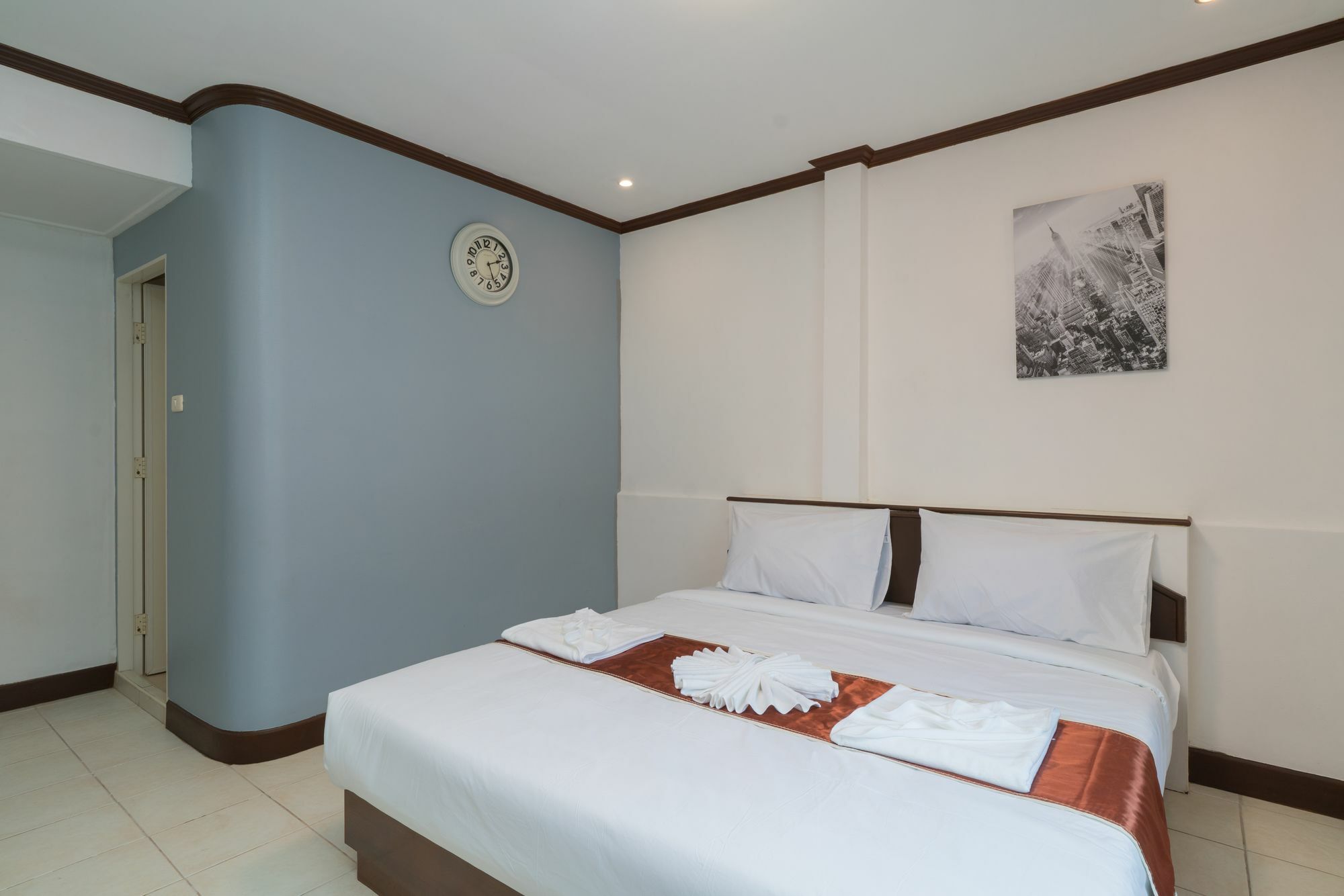 Knock Knock Beach Boutique Hotel Patong Ngoại thất bức ảnh